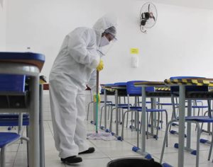 Paraná: Aulas presenciais na rede estadual retornam nesta segunda-feira
