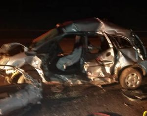 Pastor morre em acidente entre carro e caminhão na região de Londrina