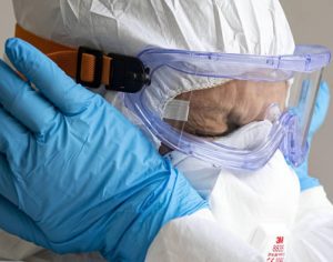 Paraná registra 544 profissionais de saúde mortos por covid