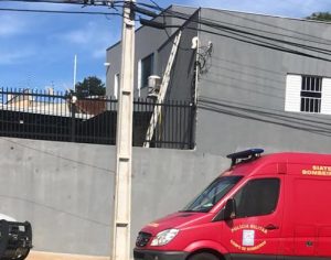 Trabalhador morre após cair da altura de 6 metros em Londrina