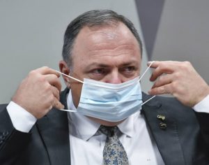 CPI: Pazuello diz não ser o “único responsável” pela situação da pandemia