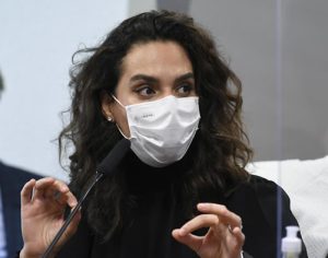 CPI: Luana Araújo afirma não haver remédio eficaz no início da covid
