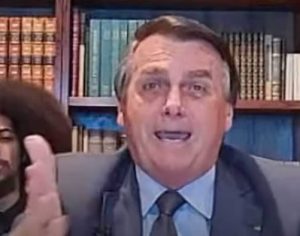 Bolsonaro diz que não vai responder CPI sobre caso Covaxin: “Caguei”
