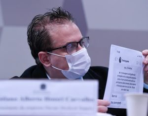 Reverendo intermediou negociação de vacina com governo, diz representante