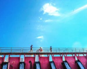 Lindo registro do ‘céuzão’ azul na barragem do Igapó em Londrina