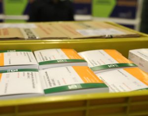 Paraná recebe mais 325.660 doses de vacinas contra covid nesta sexta