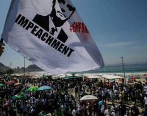 Protestos contra Bolsonaro acontecem em várias partes do país neste domingo