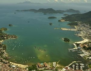 Rio de Janeiro investiga 43 casos suspeitos da variante ômicron