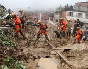 Petrópolis: Após chuvas, número de mortos sobe para 55