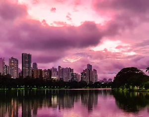 Combinação perfeita: Um céu incrível e o Lago Igapó