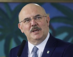 PGR pede autorização do STF para investigar ministro da Educação
