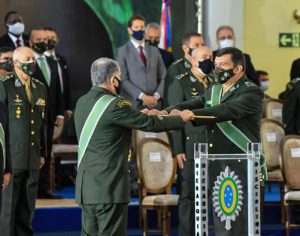 Exército comprou 60 próteses penianas por R$ 3,5 milhões