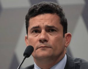 Justiça Eleitoral determina busca e apreensão na casa de Sergio Moro