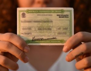 Prazo para tirar ou regularizar título de eleitor vai até quarta-feira