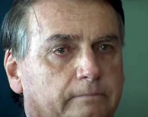 Defesa de Bolsonaro informa que ele devolverá joias em até cinco dias