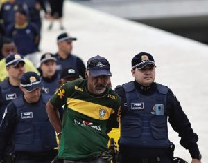 Veja lista com nomes dos invasores presos nos atos de terror em Brasília
