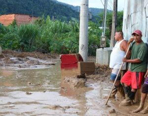 Governo Federal vai liberar FGTS para moradores de áreas afetadas por chuvas