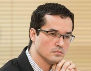 Em decisão unânime, TSE cassa mandato do deputado Deltan Dallagnol