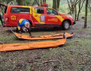 Bombeiros encontram corpo de Thiago Vinícius próximo ao Rio Tibagi