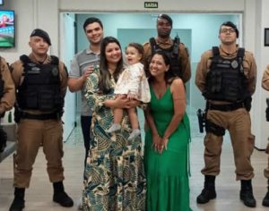 RML: com apoio da PM, família chega rápido a hospital e salva bebê