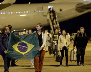 Governo já resgatou 1.135 brasileiros de Israel em operação de repatriação