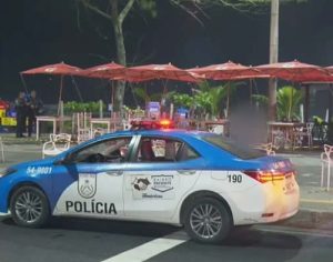 Três médicos são mortos a tiros em quiosque no Rio de Janeiro