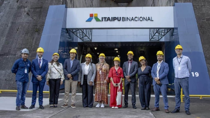 ministra itaipu cultura