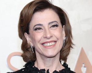 Fernanda Torres faz história ao lado da mãe em indicação ao Oscar