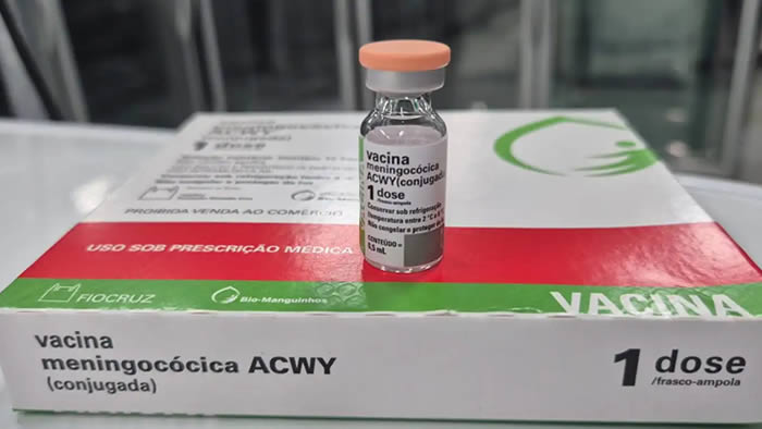 vacina meningite