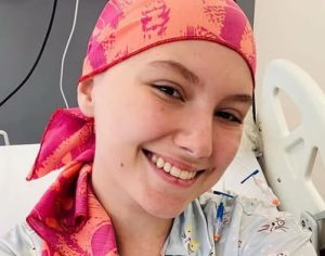 Morre a influenciadora paranaense Isabel Veloso aos 19 anos
