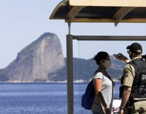 Festas de Réveillon são canceladas devido à pandemia de covid-19
